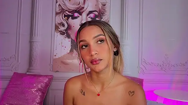 Carohorny4u online show from June 28, 2026, 9:32 pm