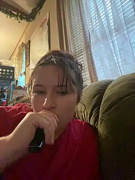 Snapshot of zion3309 chatting on June 17, 2026, 8:32 pm zion3309 online show from June 17, 2026, 8:32 pm