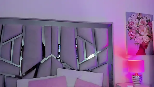 paulette dupont online show from February 22, 2025, 3:12 am