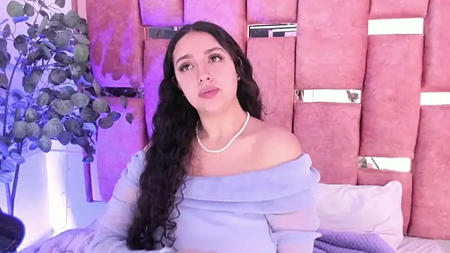 paulette dupont online show from October 11, 2025, 4:22 am