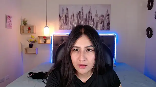 mia aira online show from January 24, 2025, 8:32 pm