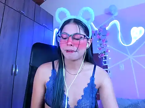  ALLYSON18  online show from February 27, 2025, 3:05 pm