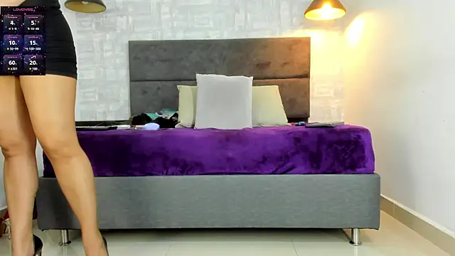 missnatash online show from March 12, 2025, 11:42 am