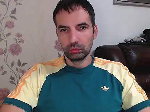 Leo 1617 online show from November 13, 2025, 12:37 pm