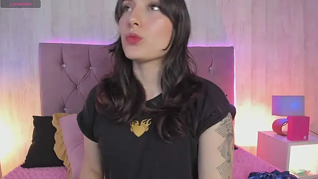 Karito-28 online show from September 26, 2025, 11:58 am