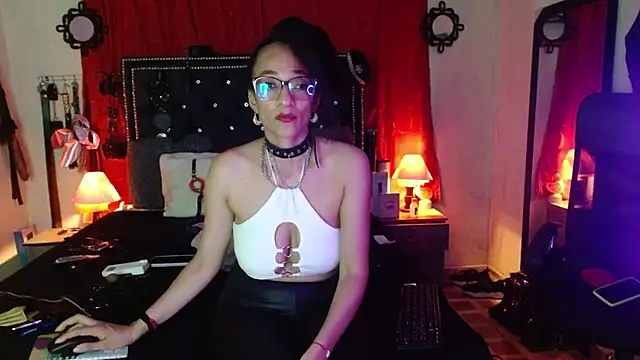 SamaraMartinez online show from October 11, 2025, 9:24 pm