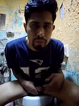 Snapshot of Menpolla_hot chatting on November 9, 2025, 5:39 am Menpolla hot online show from November 9, 2025, 5:39 am