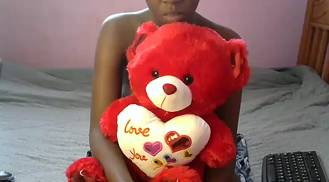 Caryyyl online show from March 11, 2025, 1:12 pm