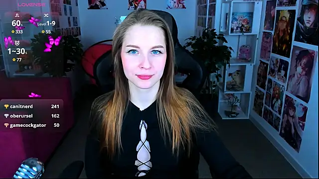 CuteMousee online show from February 7, 2025, 12:28 pm