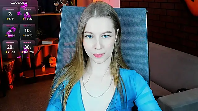 CuteMousee online show from February 26, 2025, 2:57 pm