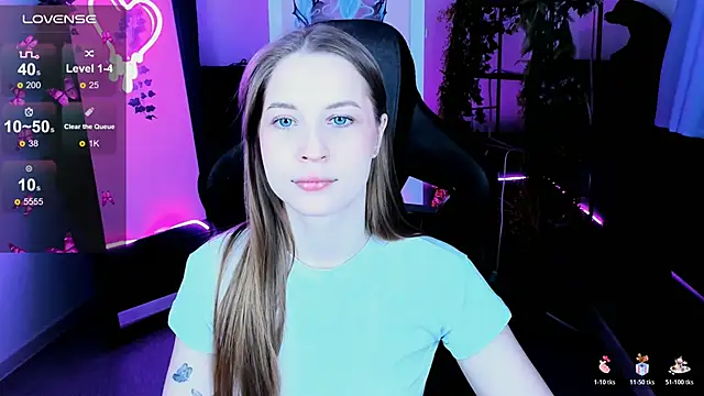 CuteMousee online show from November 1, 2025, 8:16 am