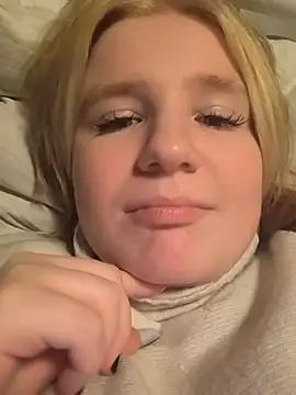 Snapshot of Java_fire chatting on March 17, 2025, 6:42 pm Java fire online show from March 17, 2025, 6:42 pm