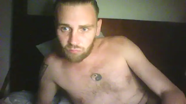 Snapshot of Danjamez1892 chatting on February 13, 2025, 8:24 pm Danjamez1892 online show from February 13, 2025, 8:24 pm
