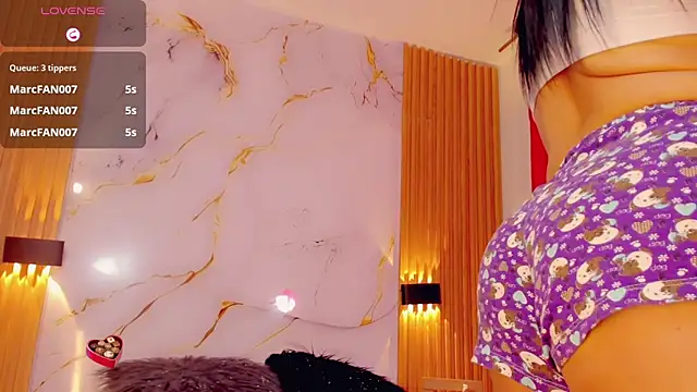 BrendaSquirtx online show from January 21, 2025, 4:48 pm