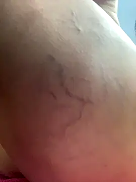 Nadia-melej online show from December 1, 2025, 11:54 pm