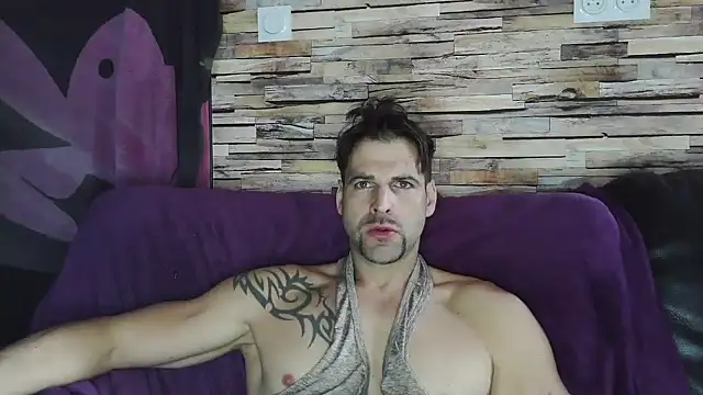 XxBigboybandxX online show from December 20, 2024, 12:49 pm