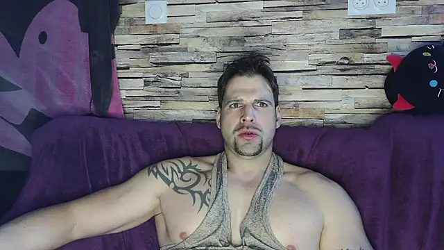 XxBigboybandxX online show from March 2, 2025, 10:14 am