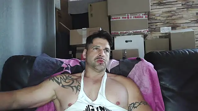 XxBigboybandxX online show from April 20, 2026, 12:41 pm