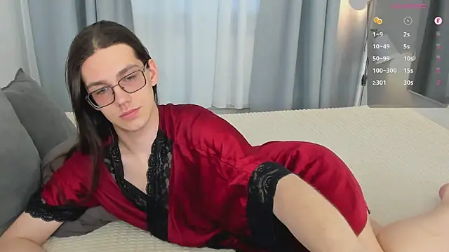 Alfreda Mills online show from March 28, 2026, 3:33 pm