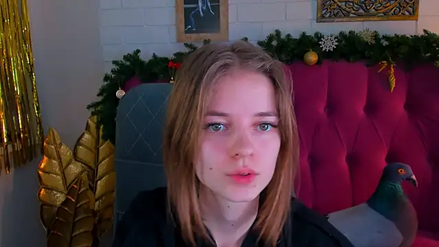 TinaDavil online show from December 19, 2024, 8:44 pm