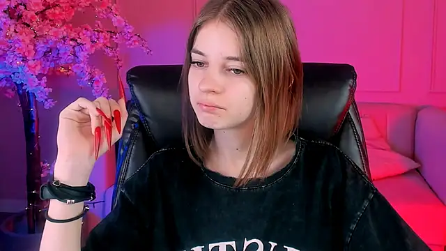 TinaDavil online show from December 25, 2024, 1:19 pm