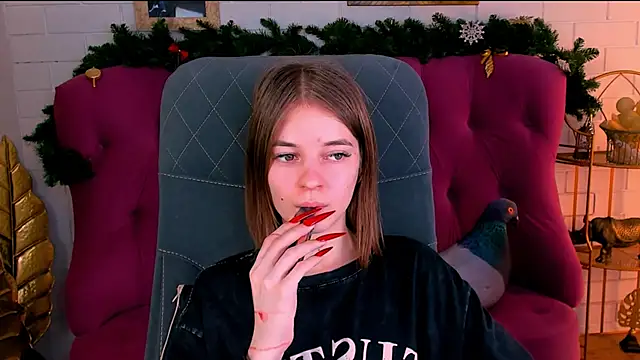 TinaDavil online show from December 26, 2024, 4:14 pm