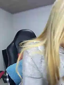 alicev kitty online show from January 16, 2025, 1:14 pm