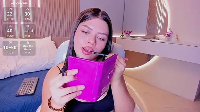 Sexy paradise18  online show from October 12, 2025, 3:38 am