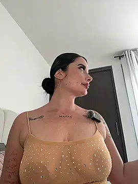 Libia James online show from June 22, 2026, 10:07 pm