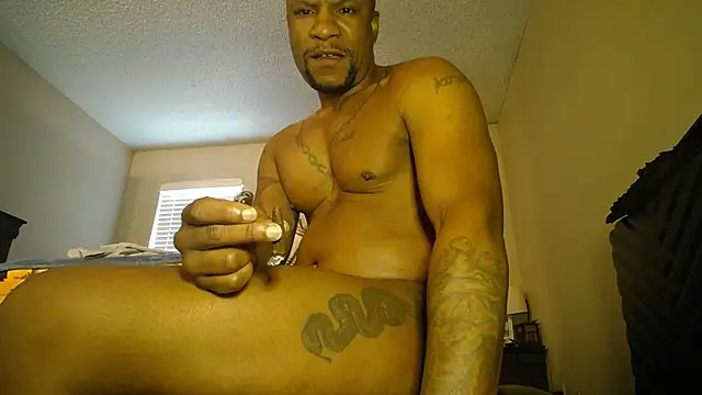 SexxyreddMale online show from March 2, 2025, 6:40 pm