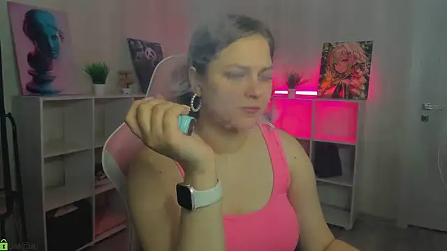Snapshot of Lasly_Fox chatting on April 28, 2026, 12:20 am Lasly Fox online show from April 28, 2026, 12:20 am