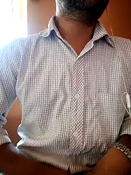 Snapshot of daddy_indian chatting on March 15, 2025, 7:20 am daddy indian online show from March 15, 2025, 7:20 am