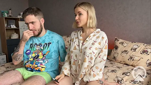 Adelovenick online show from December 30, 2024, 9:27 am