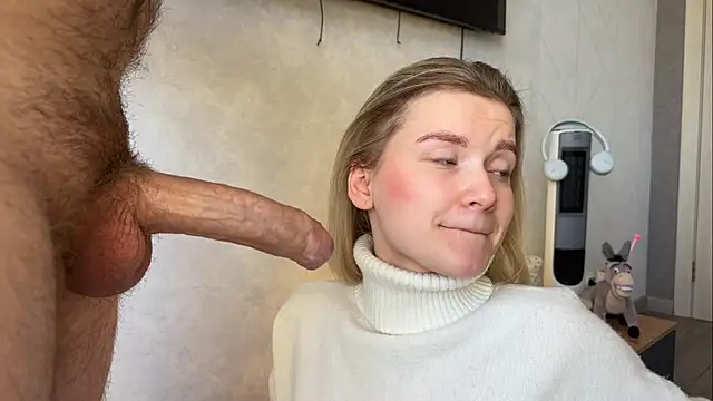 Adelovenick online show from March 11, 2025, 8:09 am