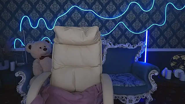 Daisy Delight online show from September 22, 2025, 9:17 pm