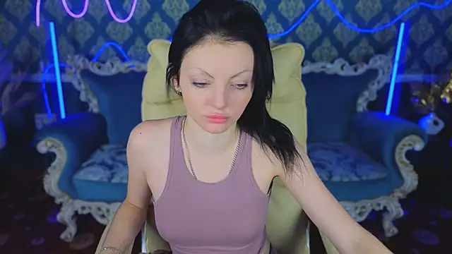 Daisy Delight online show from November 7, 2025, 8:20 pm