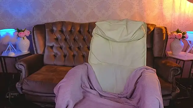 Daisy Delight online show from March 6, 2026, 2:35 pm