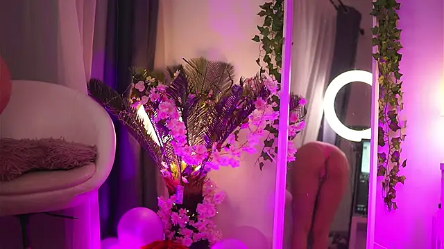 AvaShayy online show from February 22, 2025, 2:39 am