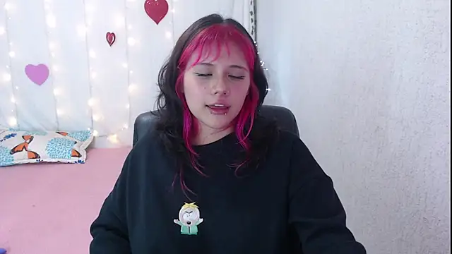 mixie cute online show from February 18, 2025, 10:58 pm