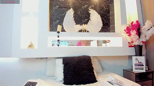 Cinthya mjs online show from October 7, 2025, 12:24 pm