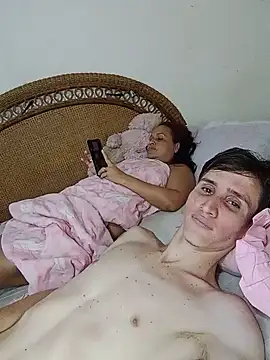 Milfvalesk online show from January 11, 2025, 8:32 pm