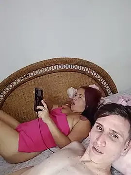 Milfvalesk online show from March 13, 2025, 9:05 pm