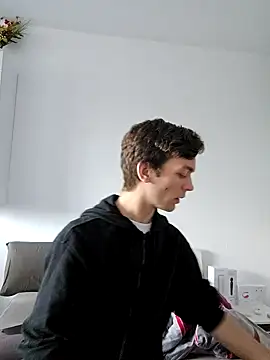 nickdtr online show from February 15, 2025, 1:38 pm