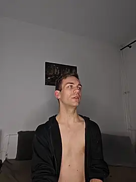 nickdtr online show from December 16, 2025, 6:57 pm