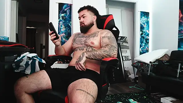 B The Creator X online show from June 10, 2026, 9:25 pm
