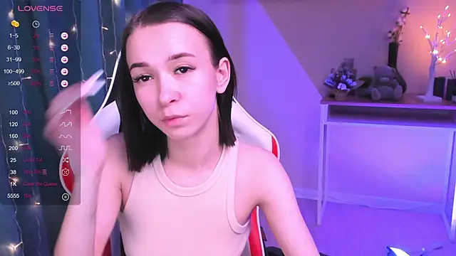 LilithStrangfor online show from December 24, 2024, 8:38 pm