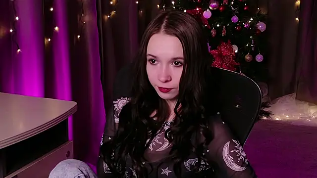 LilithStrangfor online show from January 14, 2026, 9:37 am