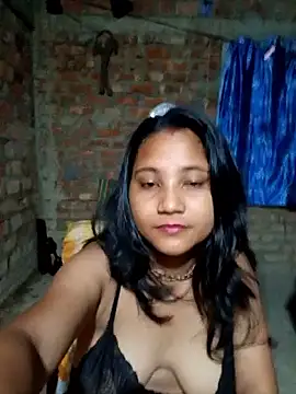 Snapshot of Cuterinki chatting on May 22, 2026, 8:14 pm Cuterinki online show from May 22, 2026, 8:14 pm