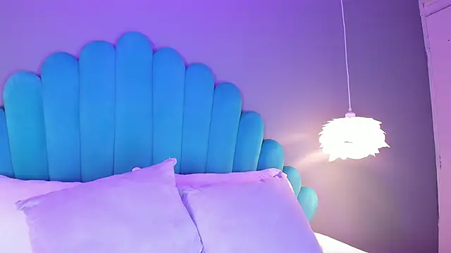 CaitlynCouper online show from March 15, 2025, 11:17 pm