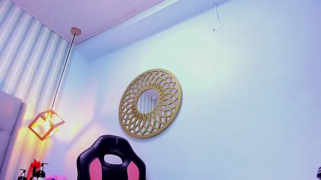 LINASTARK online show from December 7, 2024, 6:32 am